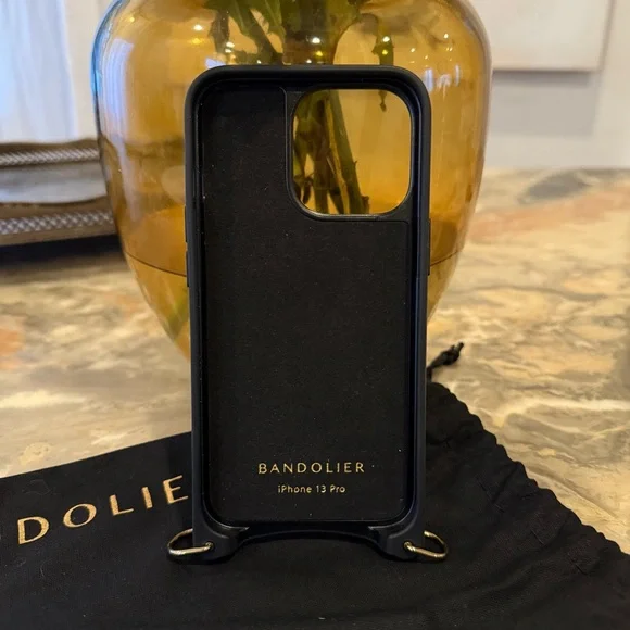 Bandolier iPhone 13 Pro Hailey Black Leather Phone Crossbody Case - Picture 5 of 6